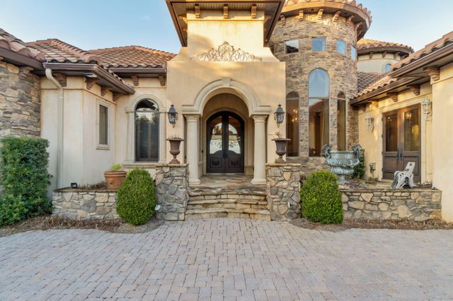 456 Captains Circle Circle, Destin, FL 32541