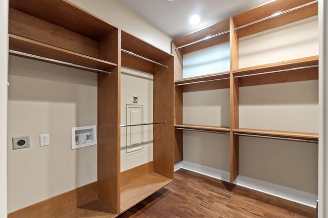 456 Captains Circle Circle, Destin, FL 32541