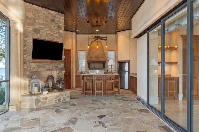 456 Captains Circle Circle, Destin, FL 32541