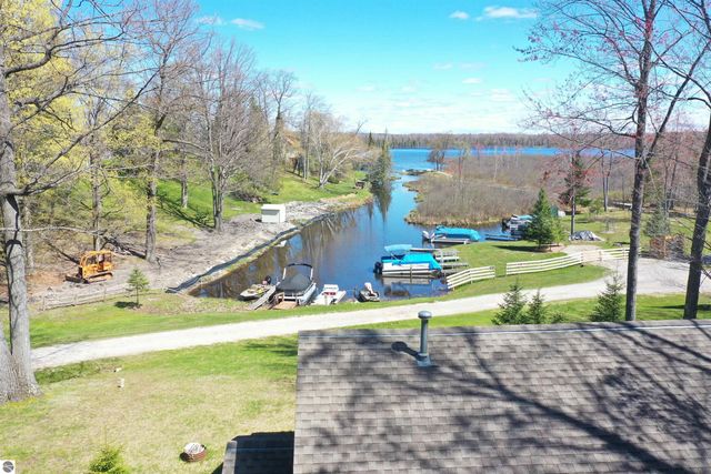 4874 Channel Drive, Lupton, MI 48635