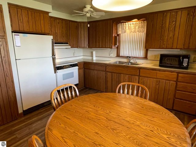 4874 Channel Drive, Lupton, MI 48635