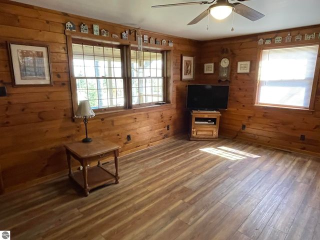 4874 Channel Drive, Lupton, MI 48635