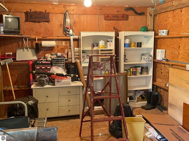 4874 Channel Drive, Lupton, MI 48635