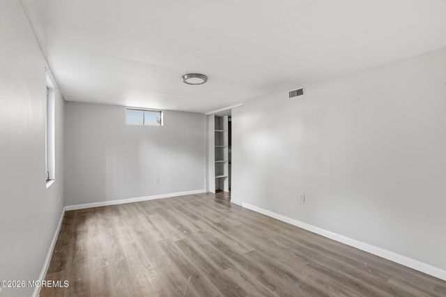112 Dittmar Drive, Toms River, NJ 08757