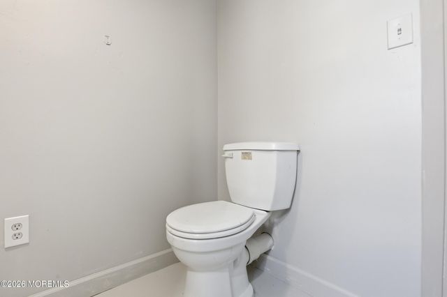 112 Dittmar Drive, Toms River, NJ 08757