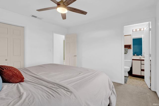 2831 Squire Lane, Evansville, IN 47715