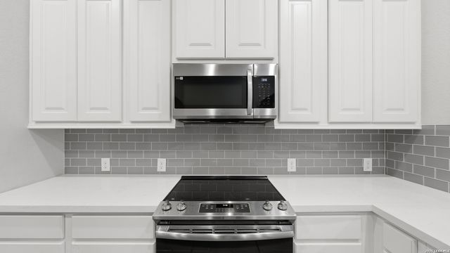 2973 Coral Way, Seguin, TX 78155