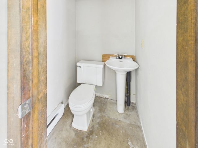 186 E Gay Drive, Alexandria, IN 46001