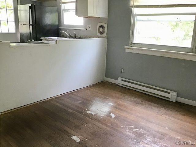 2710 Terry Dr, Henrico, VA 23228