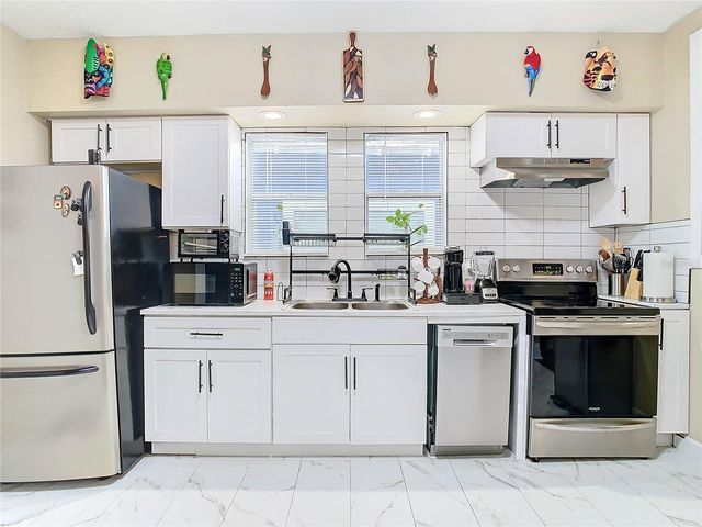 2904 SANCHEZ STREET, Tampa, FL 33605