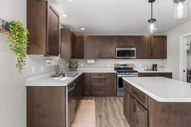 6975 Crystal Creek Lane, Deforest, WI 53532