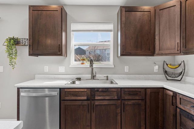 6975 Crystal Creek Lane, Deforest, WI 53532