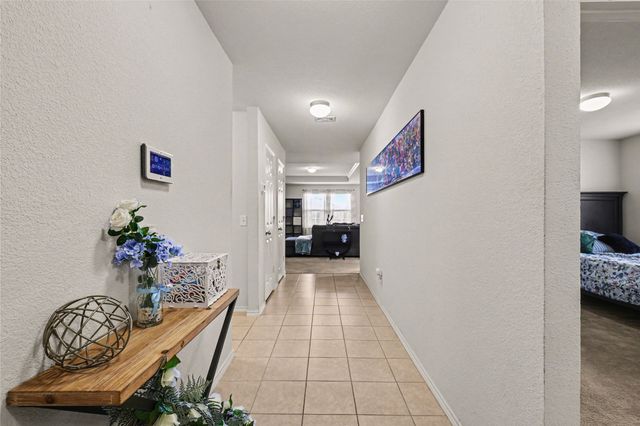 1437 Waggoner Drive, Aubrey, TX 76227