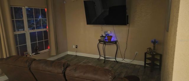 4906 PRESIDENTIAL STREET, Seffner, FL 33584