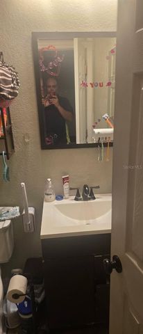 4906 PRESIDENTIAL STREET, Seffner, FL 33584