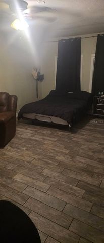 4906 PRESIDENTIAL STREET, Seffner, FL 33584