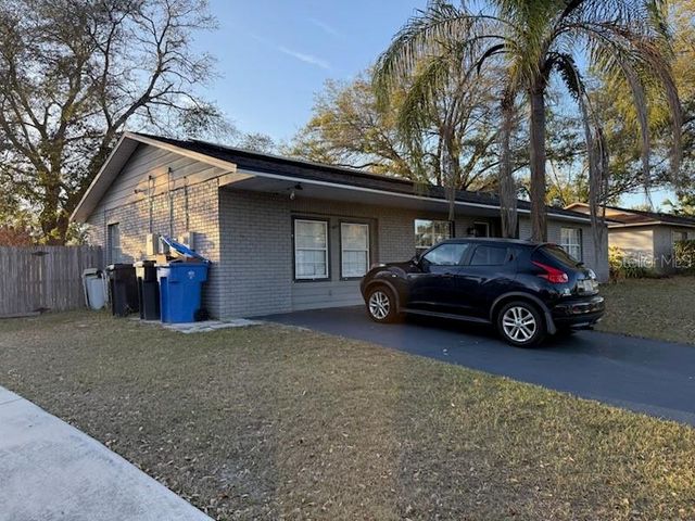 4906 PRESIDENTIAL STREET, Seffner, FL 33584