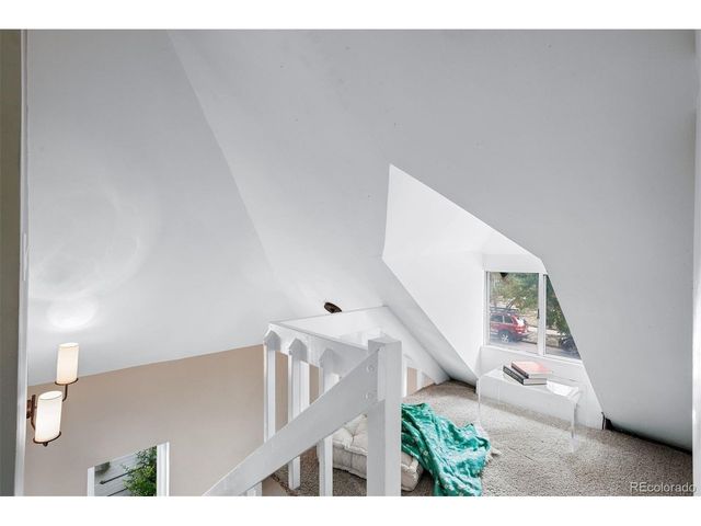 221 S Ogden St, Denver, CO 80209