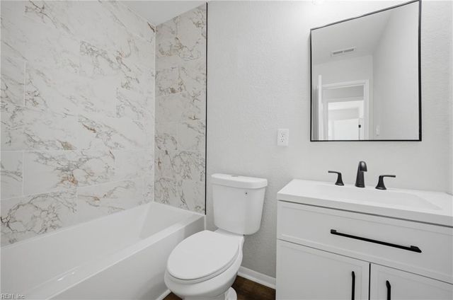 4906 Gulfstream CIR, Virginia Beach, VA 23464