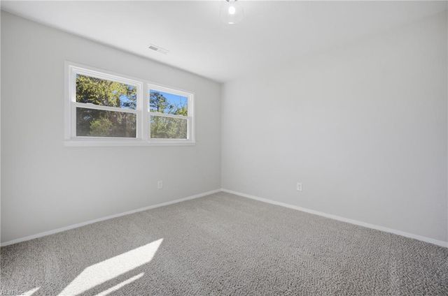 4906 Gulfstream CIR, Virginia Beach, VA 23464