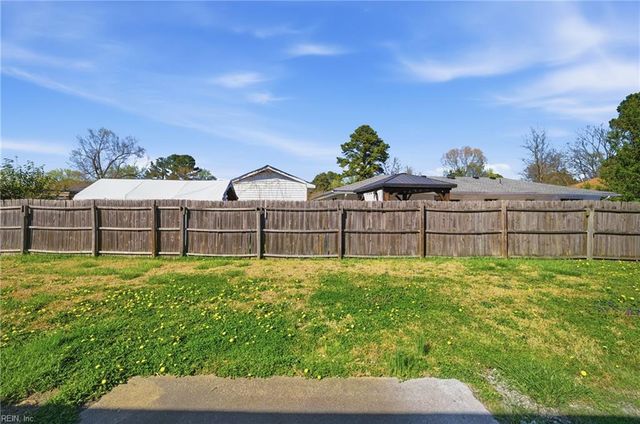 4906 Gulfstream CIR, Virginia Beach, VA 23464