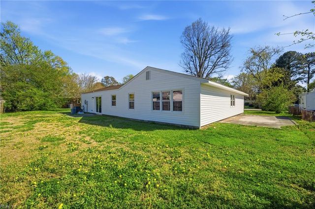 4906 Gulfstream CIR, Virginia Beach, VA 23464