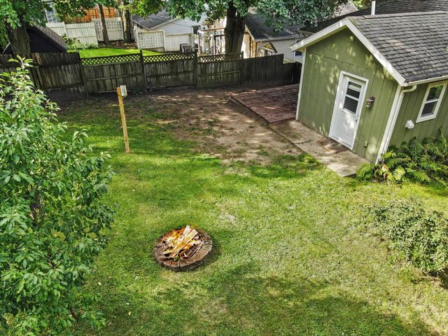 6688 Echo Drive Ne, Cannon Twp, MI 49341
