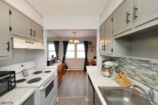 100 Pierson Miller Dr 4, Pompton Lakes Boro, NJ 07442