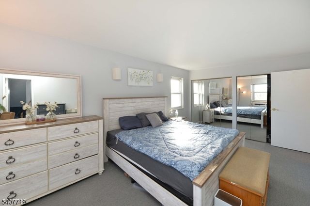 100 Pierson Miller Dr 4, Pompton Lakes Boro, NJ 07442