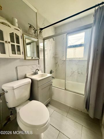 98 Belshaw Avenue, Shrewsbury Twp, NJ 07724