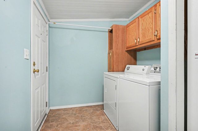 38039 20th Avenue, Gobles, MI 49055