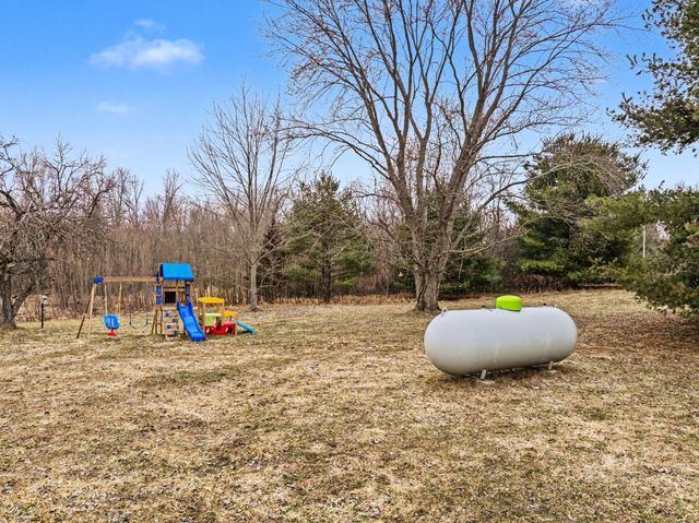 38039 20th Avenue, Gobles, MI 49055