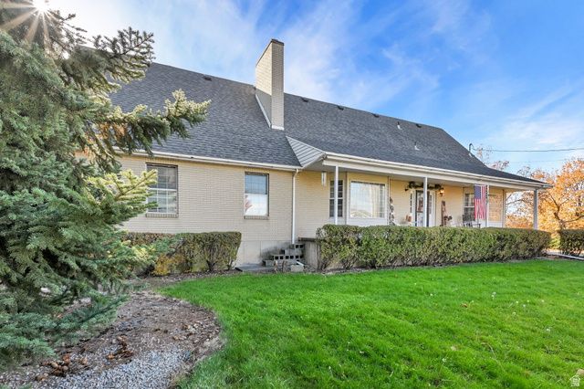 1917 W 250 N, Marriott Slaterville, UT 84404