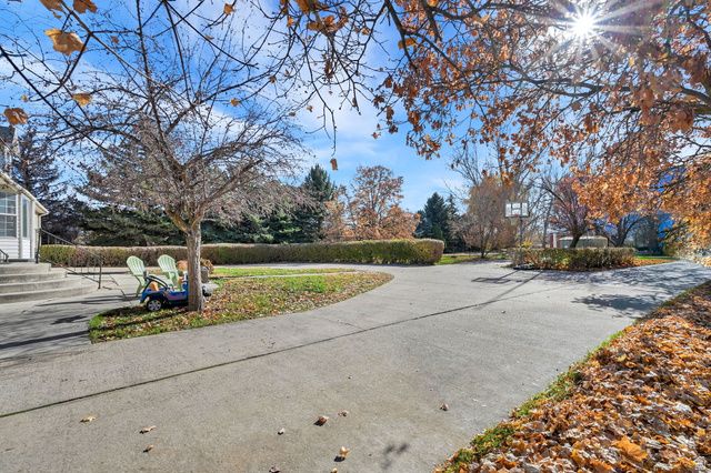 1917 W 250 N, Marriott Slaterville, UT 84404