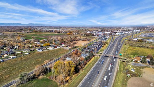 1917 W 250 N, Marriott Slaterville, UT 84404