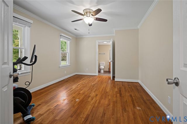 14800 Walthall Dr, Colonial Heights, VA 23834