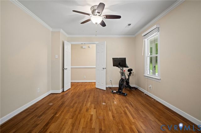 14800 Walthall Dr, Colonial Heights, VA 23834