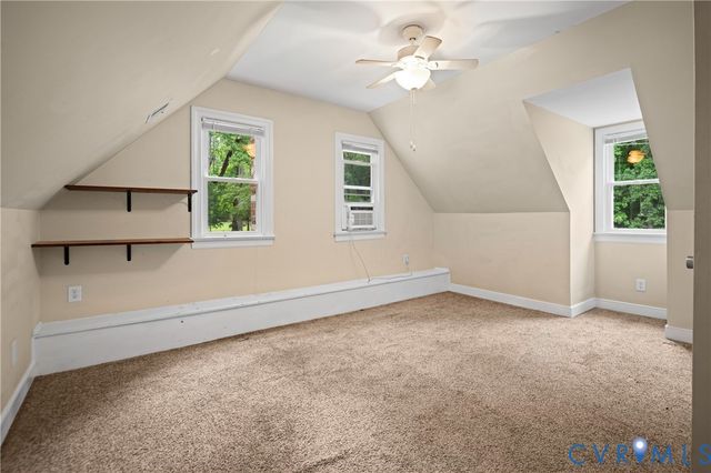 14800 Walthall Dr, Colonial Heights, VA 23834