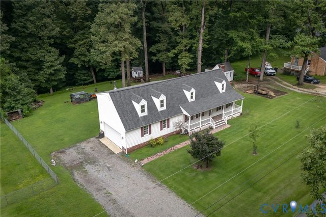 14800 Walthall Dr, Colonial Heights, VA 23834