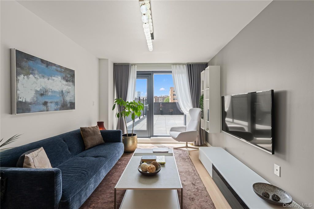 144-49 Northern Boulevard 518, Flushing, NY 11354 — exterior