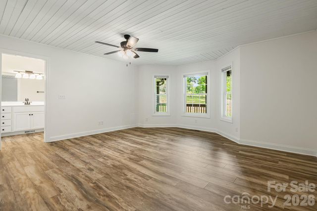 40 Brierfield Drive, Candler, NC 28715