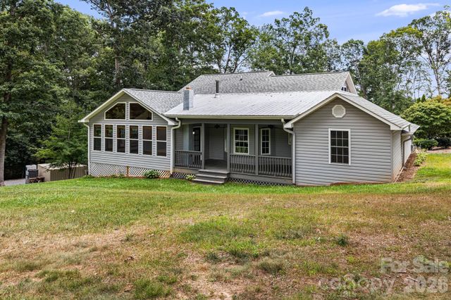40 Brierfield Drive, Candler, NC 28715