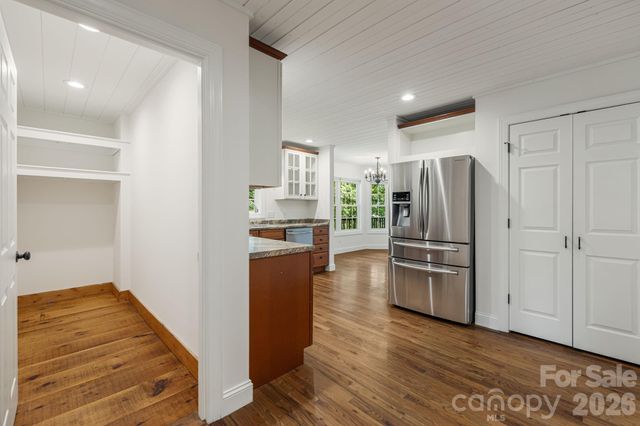40 Brierfield Drive, Candler, NC 28715