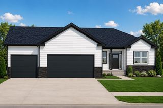 5022 Elizabeth, Cedar Falls, IA 50613