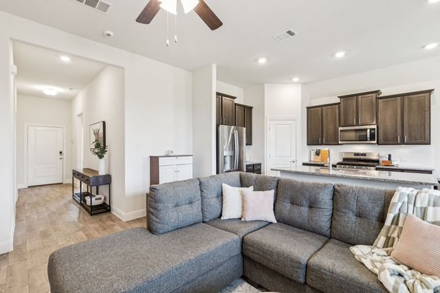 11004 Los Alamos Drive, Aubrey, TX 76227