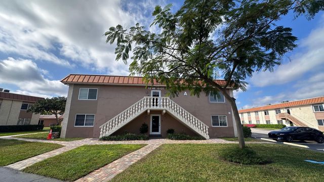12 NE 19th Ct 220A, Wilton Manors, FL 33305
