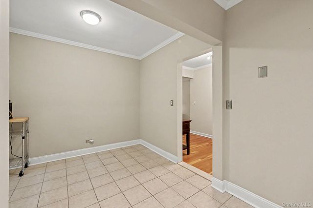 50 Rockledge Road 2A, Hartsdale, NY 10530