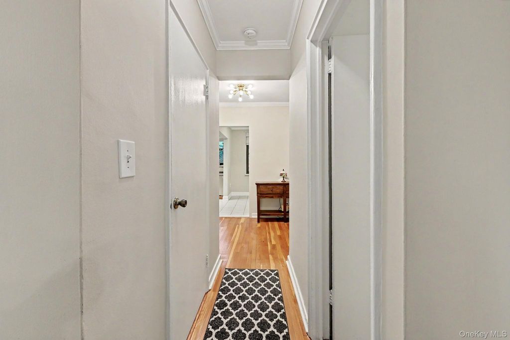 50 Rockledge Road 2A, Hartsdale, NY 10530 — photo 3
