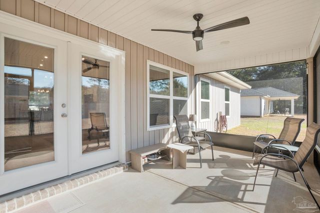 4439 Conifers St, Milton, FL 32583