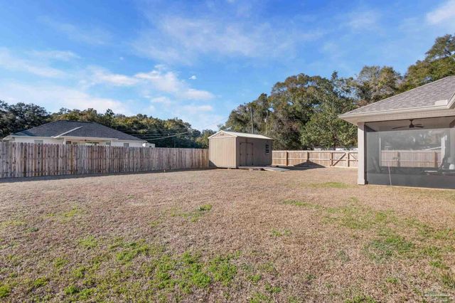 4439 Conifers St, Milton, FL 32583